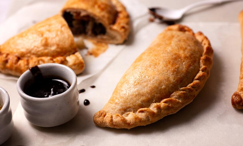 traditional cornish pasty 