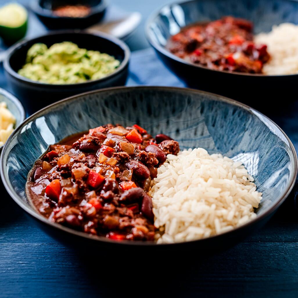 rice and chilli con carne cooked 