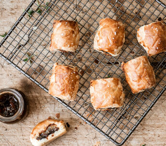 venison sausage rolls cooked