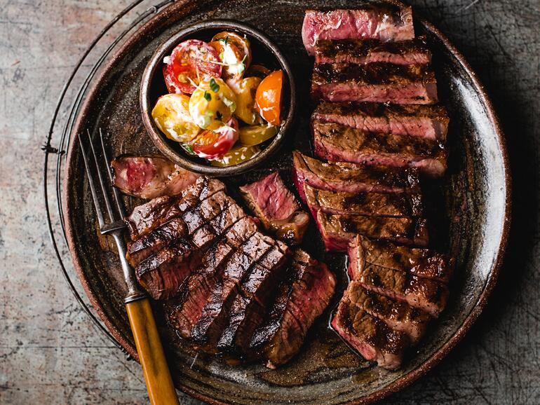 grilled steak 