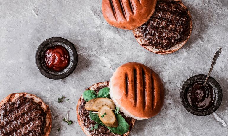 steak & bone marrow burger recipe