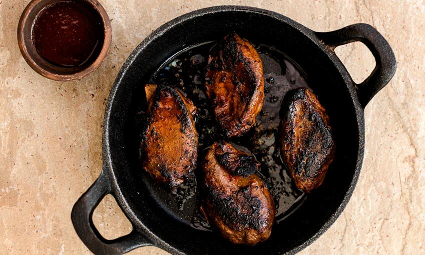 cooked pigeon breasts 