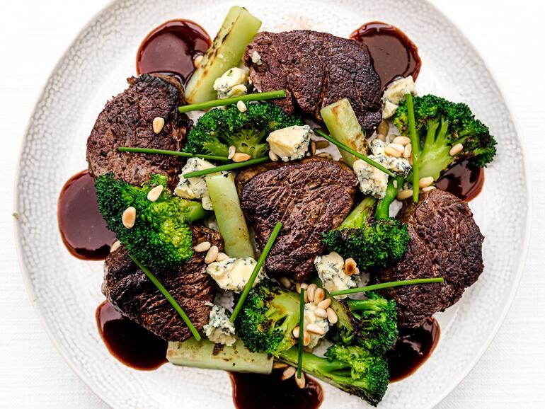 cooked fillet steak medallions, charred broccoli & stilton