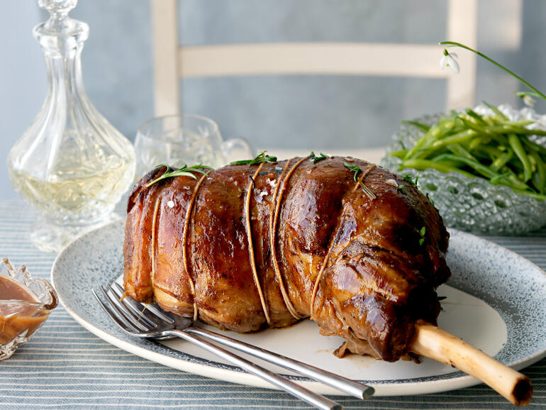 bordelaise style leg of lamb cooked 