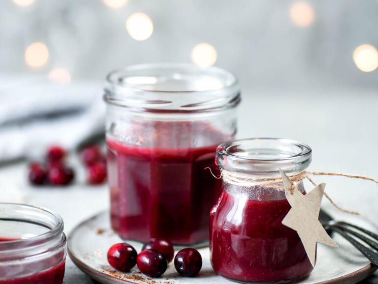 cranberry & winter spice ketchup cooked