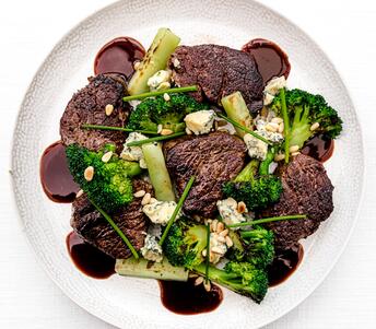 cooked fillet steak medallions, charred broccoli & stilton