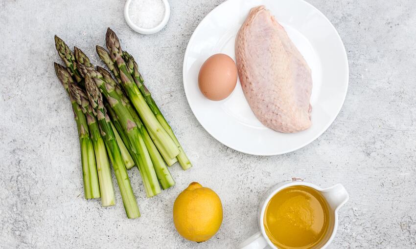 chicken breast with english asparagus & lemon hollandaise recipe ingredients