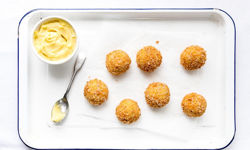 cooked ham and leek croquettes with saffron mayonnaise