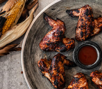 barbecue chicken wings in chipotle cooked