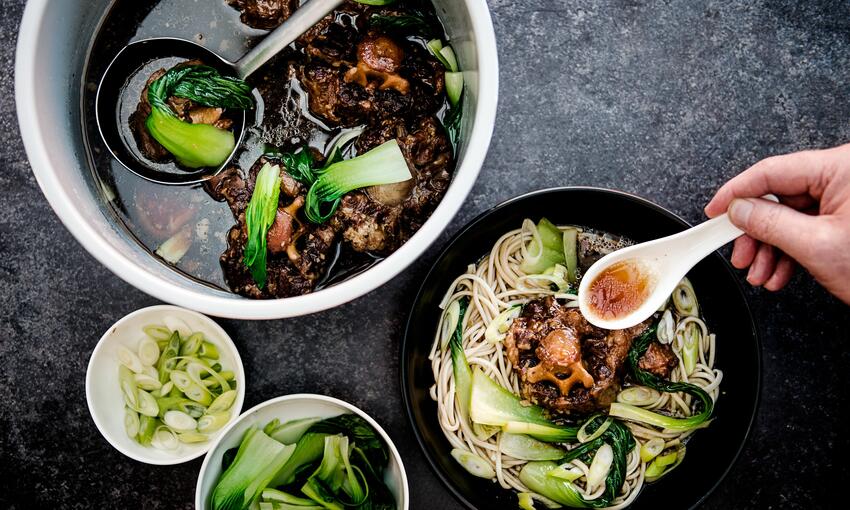 oxtail noodle broth cooking 