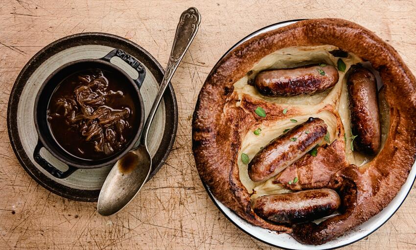 onion gravy with toad in hole 